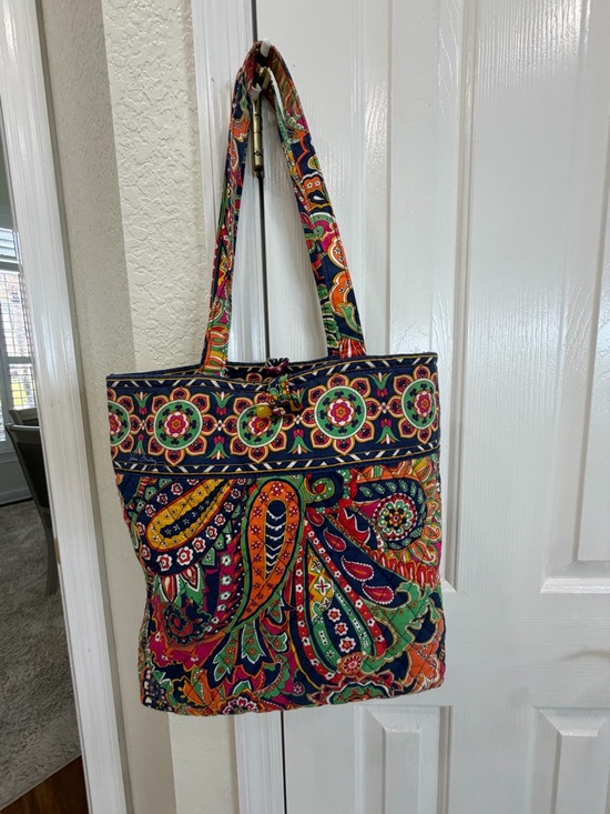 Vera Bradley Handbags - Vera Bradley Bright Paisley Quilted Tote in Multicolor